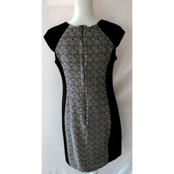 Enfocus Studio Women's Black & White Checked Sleeveless Zip Back Dress Size 12 - Picture 5 of 9